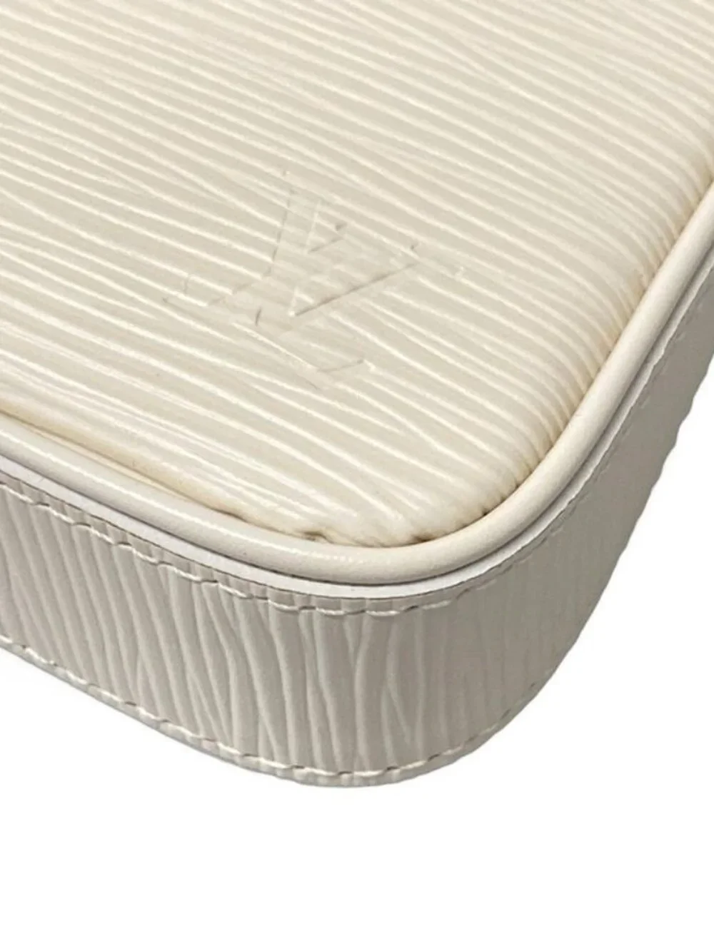 Louis Vuitton Shoulder Bag Epi Pouch Quartz Leather Cowhide - Picture 6 of 15